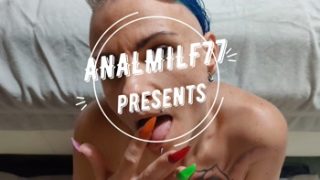 AnalMilf77 – Pisse und Sperma Schlampe